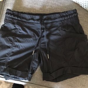 Lululemon casual shirt, size 4